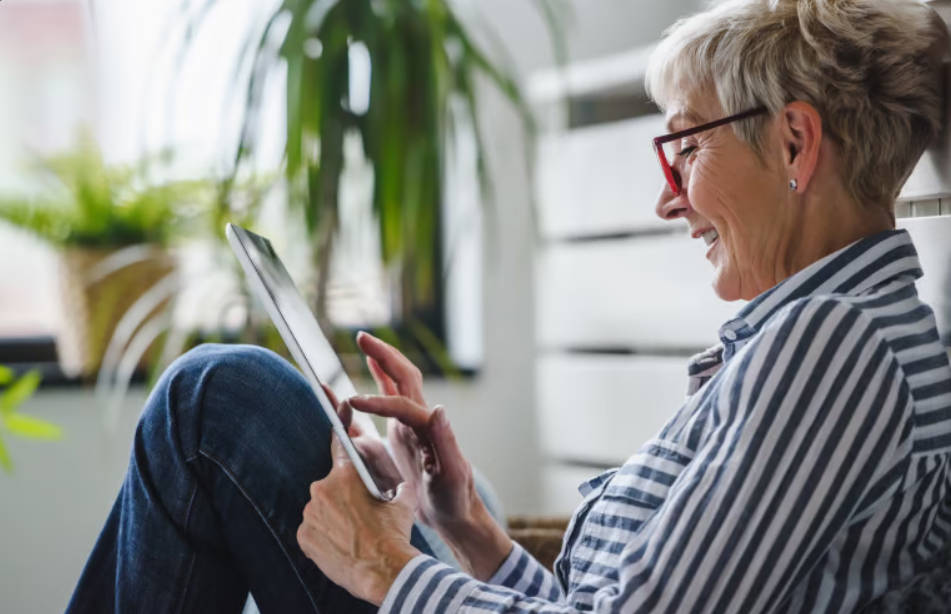 Best Luxury Resale Sites for Sellers (2026): Fees, Payouts & Speed Compared