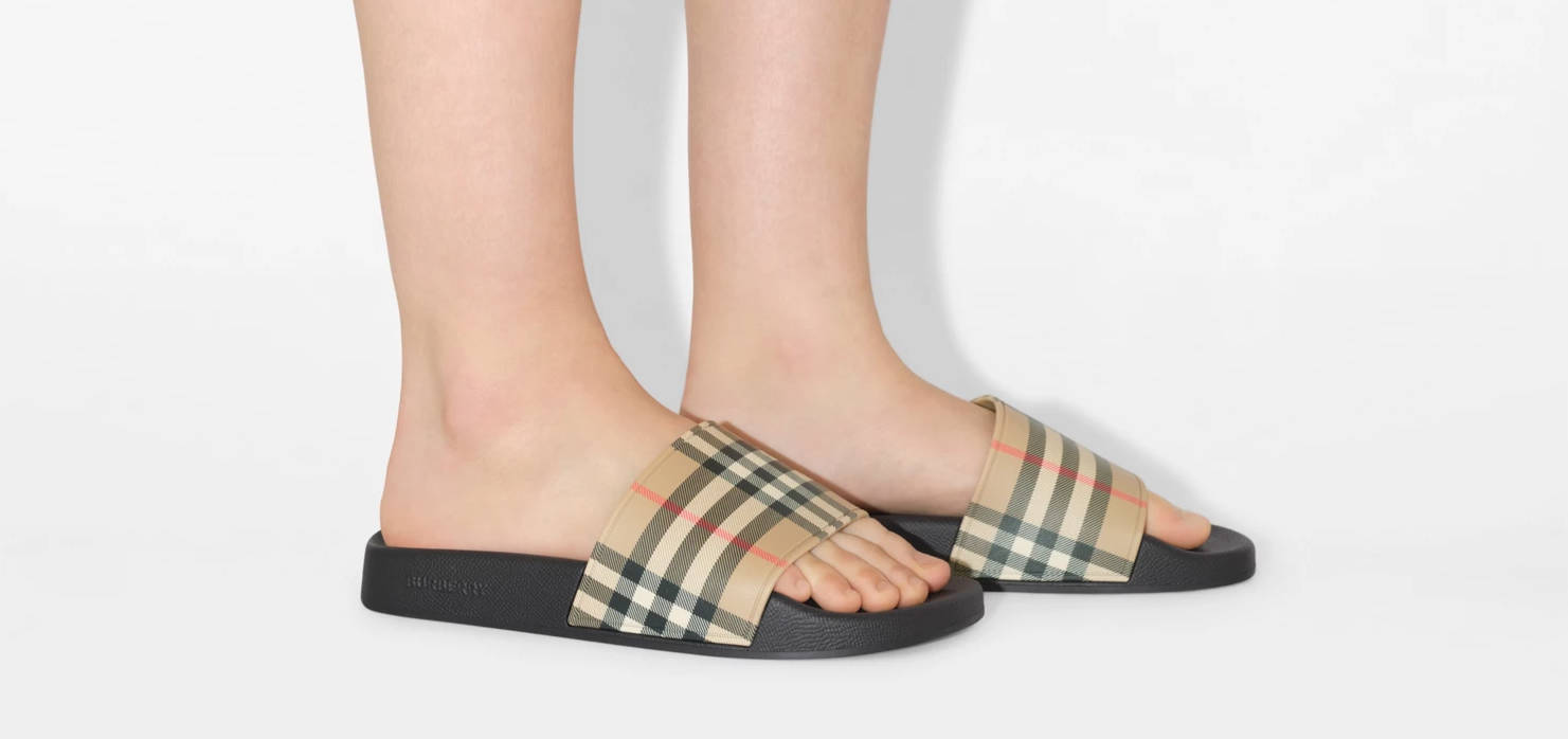 Burberry Slides Real vs. Fake: 9 Signs to Spot a Fake One
