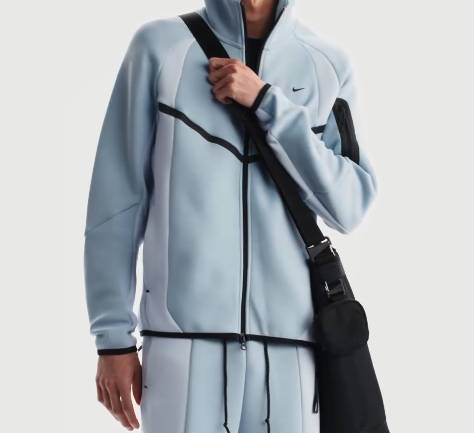 Nike Tech Fleece Real vs. Fake Guide (2026): 5 Signs to Spot a Counterfeit
